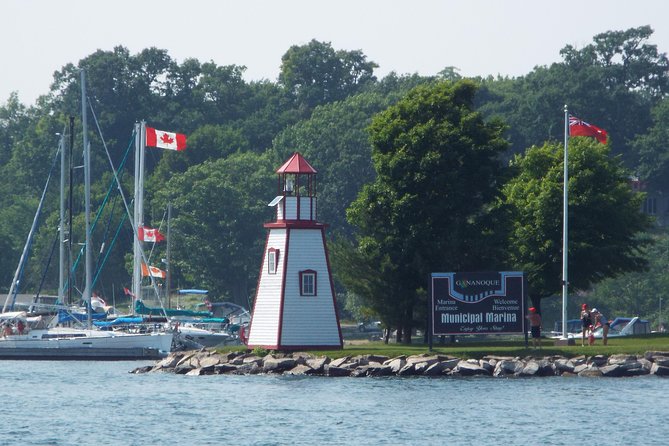 1000 Islands Canada (No passports required, Departing from the US - Crossing Into Canada Without Passport Hassles