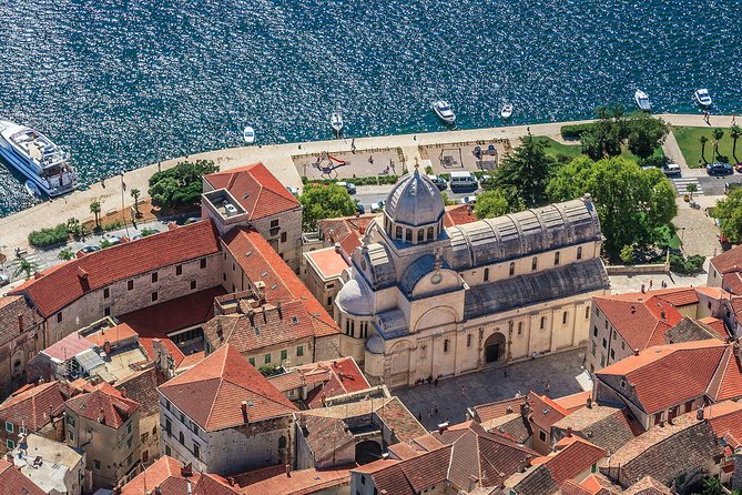 1000 islands route - 1.5-Hour Panoramic Flight over Kornati & Šibenik - Sinj Field and the crossing toward Trogir