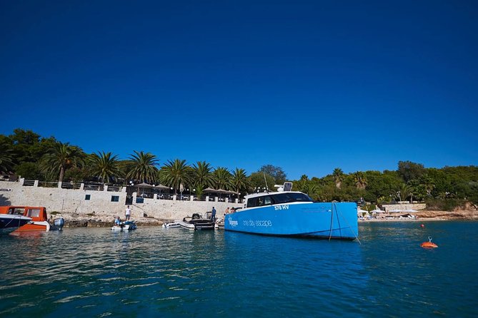 3-Island Split Boat Tour (Šolta Drvenik Mali, Drvenik Veli) - Three islands, one quick morning from Split