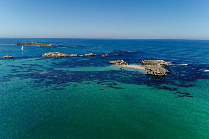 3 Island Wildlife Snorkel - Snorkeling above limestone reefs