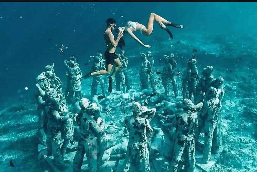 3 islands snorkeling & turtle sanctuary Gopro included - Stop one: underwater statues and blue coral
