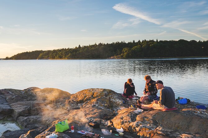 4-Day Stockholm Archipelago Self-Guided Kayak and Wild Camp - Equipment, support, and the food decision