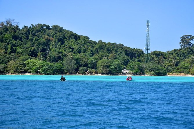 4 Island Snorkel Tour to Emerald Cave by Speed Boat from Koh Lanta - Swimming through Koh Mook’s 85-meter tunnel