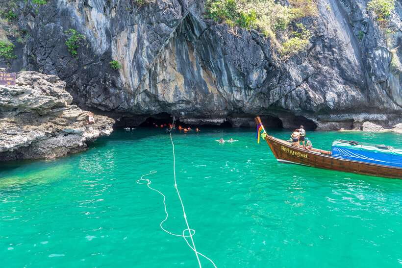 4-Island Tour from Koh Lanta to Koh Kradan with Beach Lunch - Ko Kradan beach lunch and the best pause of the day
