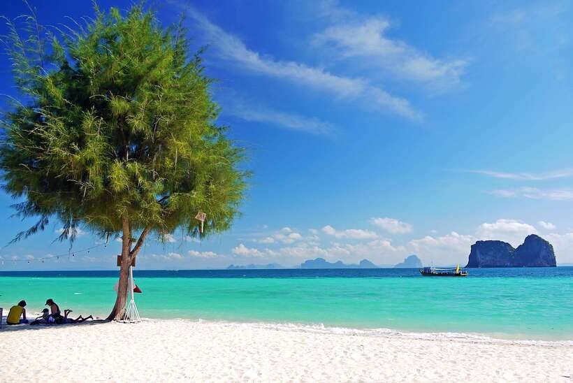 4-Island Tour from Koh Lanta to Koh Kradan with Beach Lunch - Ko Ngai and the final island stop