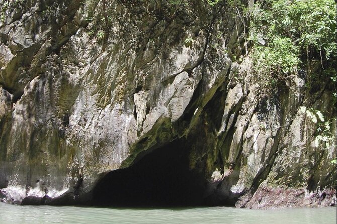 4 Island Tour to Emerald Cave at Koh Mook by Big Boat from Koh Lanta - Four details that shape the day