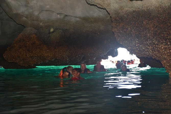 4 Island Tour to Emerald Cave by Longtail Boat from Koh Lanta - A Thai buffet lunch on Koh Ngai