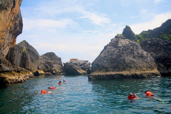 4-Island Wonders: Emerald Cave&Koh Kradan Day Tour by Opal Travel - Floating into Koh Mook’s Emerald Cave