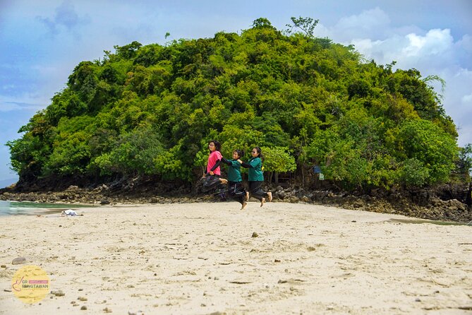 4 Islands Day Tour by Speed Boat from Ao Nang, Krabi - Speedboat comfort, group size and the daily rhythm