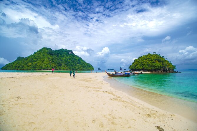 4 Islands Day Tour by Speed Boat from Ao Nang, Krabi - Chicken Island’s famous rock formation