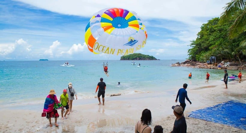 4 Islands Trip in The Southern Part of Phu Quoc - Pearl farming and silk before the boat