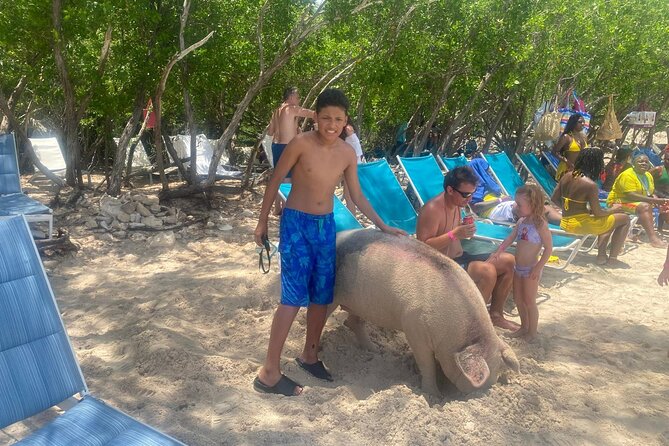 4hr Private Tour Island Hop Snorkel w/ Turtles & Sip Bahama Mamas - Who will enjoy this boat trip most?