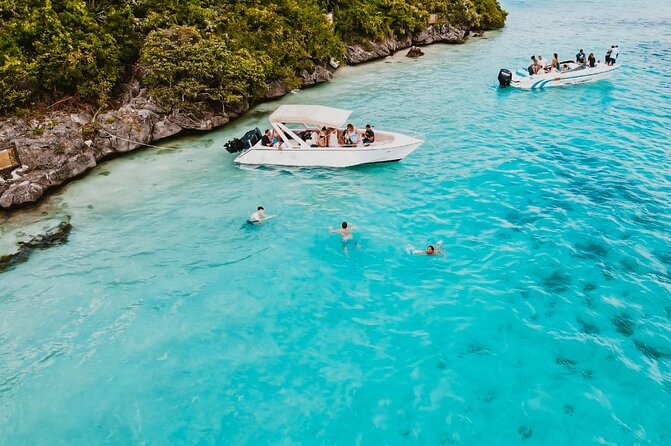 5 Islands Speedboat Cruise incl. Snorkeling in Blue Bay + Lunch at Ile aux Cerfs - What lunch, drinks, and equipment add to the price