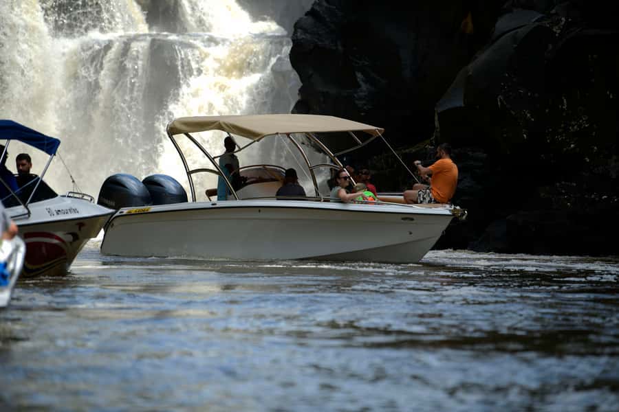 5 Islands Speedboat Cruise, Snorkeling + Lunch & Open Bar - Key points at a glance