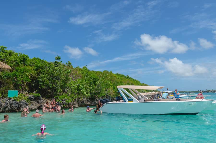 5 Islands Speedboat Cruise, Snorkeling + Lunch & Open Bar - Why this east-coast boat day works
