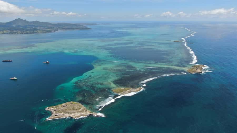 5 Islands Speedboat w/Snorkeling Sea Turtle + Lunch & Drinks - Speed, comfort, and group size