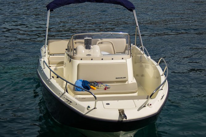 8h from Dubrovnik to the Elafiti islands with Quicksilver 675 boat - Leaving from Gruž Market at 10:00 am