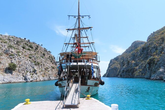A Day's 3-Island Cruise Tour with Transfer - Pserimos: golden sand and a slower final stop