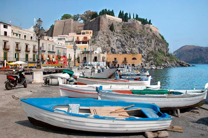 Aeolian Islands Day Trip from Taormina: Lipari and Vulcano - The early start and the road to Milazzo