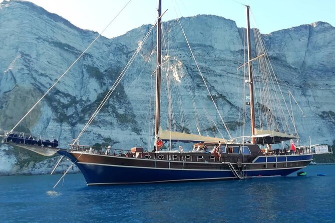 All Day Cruise -3 Islands to Agistri,Moni, Aegina with lunch and drinks included - The return sail and onboard atmosphere