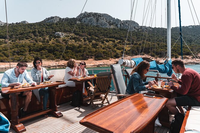 All Day Cruise -3 Islands to Agistri,Moni, Aegina with lunch and drinks included - Who will enjoy this cruise most?