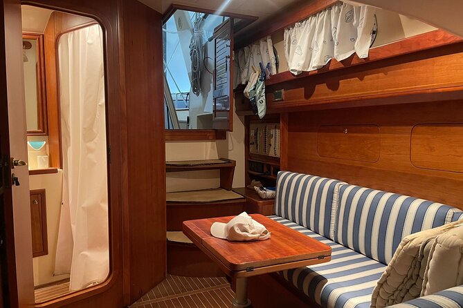 All inclusive private tour in the Archipelago of La Maddalena - Caprera or Santo Stefano, depending on the day