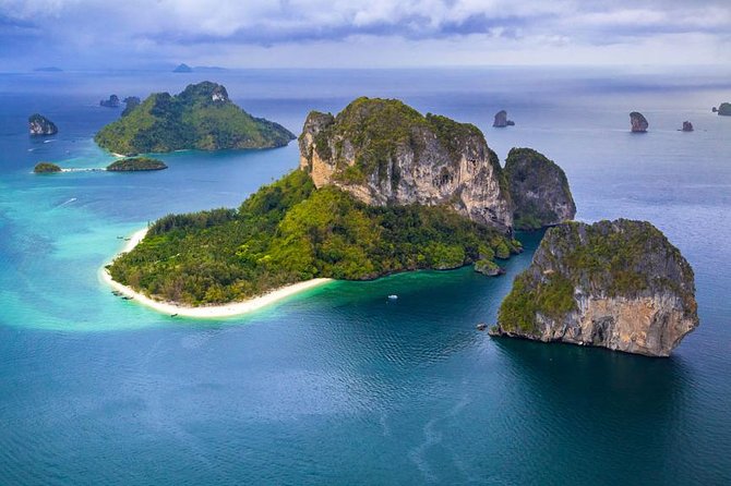 Amazing Krabi 7 Islands One Day Snorkeling Tour By Big Longtail Boat - Koh Yawasam and the first snorkeling water