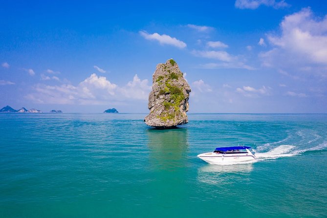 Angthong 42 Islands Tour Small Group Maximum Of 16 Guests From Koh Samui - Bua Bok Cave and its lotus-shaped formations