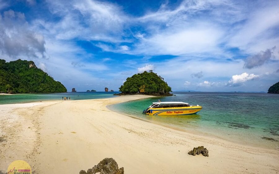 Ao Nang: 4 Islands Day Tour by Speedboat or Longtail Boat - Chicken Island, rock shapes, and the best water time