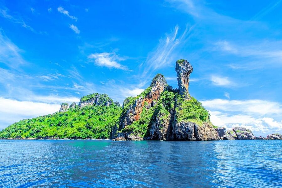 Ao Nang: 4 Islands Day Tour by Speedboat or Longtail Boat - Food, equipment, and what to pack