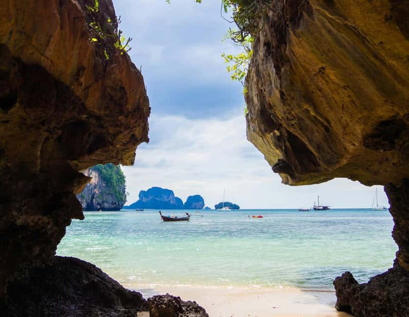 Ao Nang: Premium 4 Islands Snorkeling Tour by Speedboat - Chicken Island and the famous rock profile
