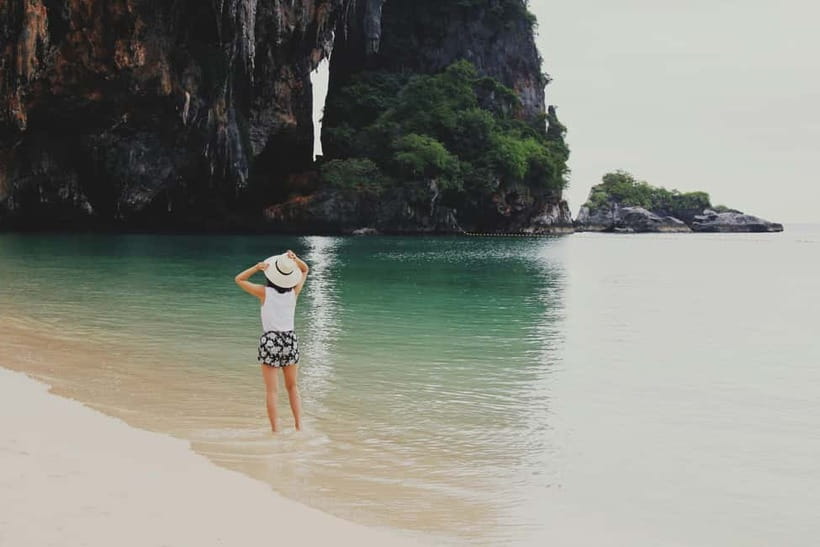 Ao Nang: Premium 4 Islands Snorkeling Tour by Speedboat - Poda Island, lunch, and the best stretch of free time