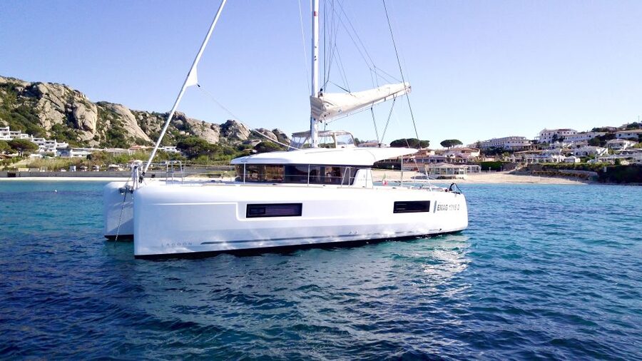 Archipelago di La Maddalena: Catamaran Tour Full day-Lunch - Key points to know before sailing