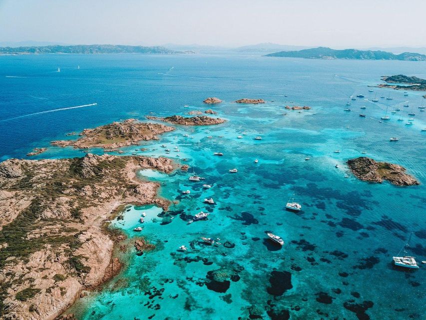 Archipelago di La Maddalena: Catamaran Tour Full day-Lunch - First stop: the La Maddalena Archipelago National Park