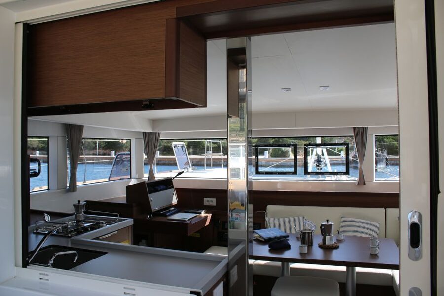 Archipelago di La Maddalena: Catamaran Tour Full day-Lunch - Budelli: a shorter final water stop