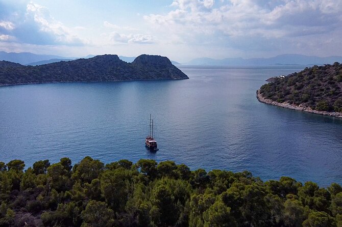 Athens Day Cruise: 3 Islands Tour in the Saronic Gulf with Lunch - Aegina brings pistachios and ancient Athens-era history