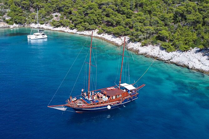 Athens Day Cruise: 3 Islands Tour in the Saronic Gulf with Lunch - The long return sail is part of the bargain