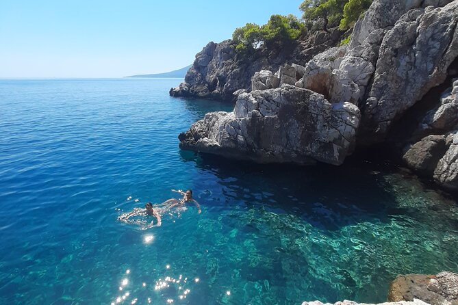 Athens: Full-Day Island Hopping Cruise with Lunch and Swimming - What the $126.03 price covers