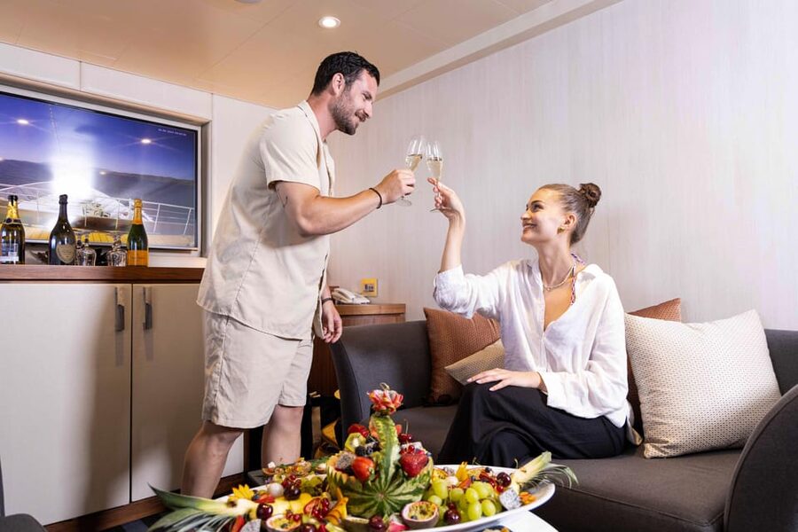 Athens: Saronic Islands Cruise with VIP Area Seating & Lunch - Lunch on the Saronic Gulf