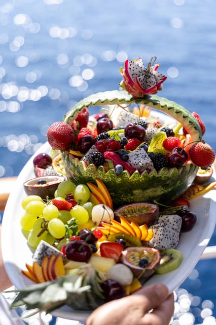 Athens: Saronic Islands Cruise with VIP Area Seating & Lunch - A short stop in pine-covered Poros