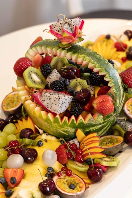 Athens: Saronic Islands Cruise with VIP Area Seating & Lunch - Greek dancing on the ride home