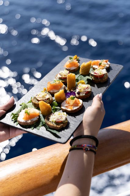 Athens: Saronic Islands Cruise with VIP Area Seating & Lunch - Is the $276 price fair?