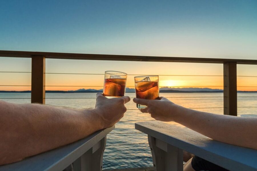 Athens: VIP Swimming Cruise to three islands - Nisis Metopi is the short, scenic stop
