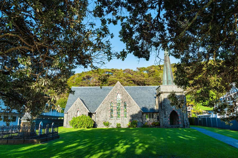 Bay of Islands: 1 Hour Scenic Bay of Islands Tour - What the small group changes