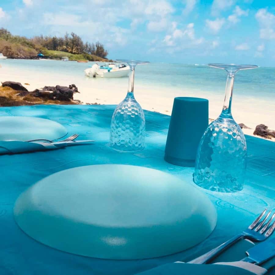 Blue bay: boat trip for ile au cerf (5 islands, barbecue) - A full day across Mauritius’s southeast lagoon