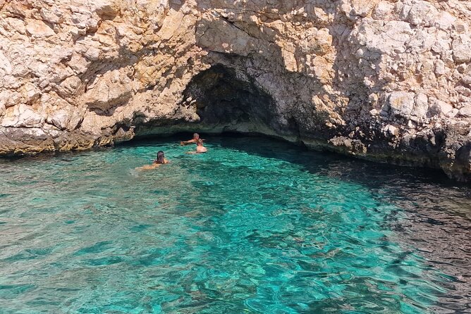BLUE CAVE & 5 islands tour from Hvar - The Crew Can Shape the Whole Day