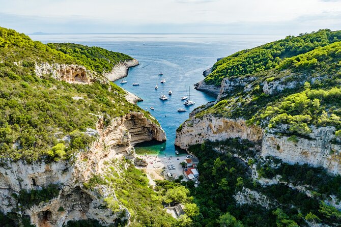 BLUE CAVE & 5 islands tour from Hvar - Who Will Enjoy This Day Most