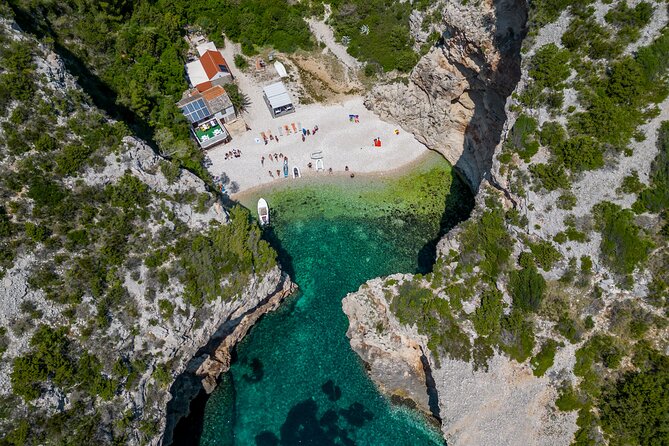 Blue Cave and Hvar 5 Islands speedboat tour | from Split&Trogir - Two hours in Hvar Town