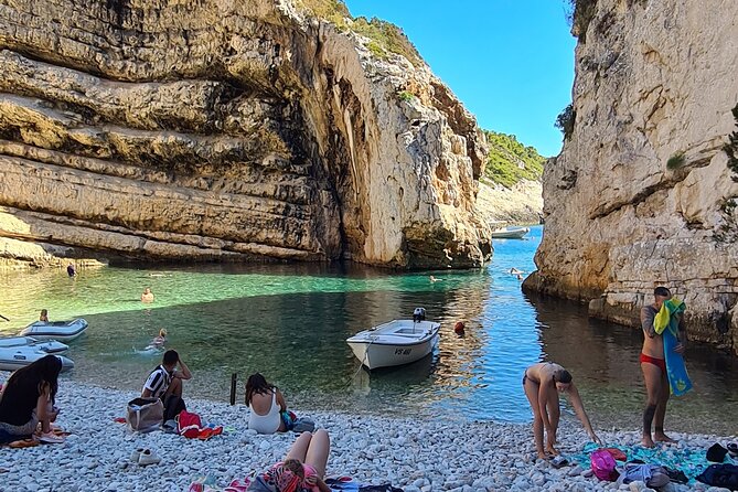 Blue cave and Hvar - 5 Islands speedboat tour from Split - The Blue Cave on Biševo