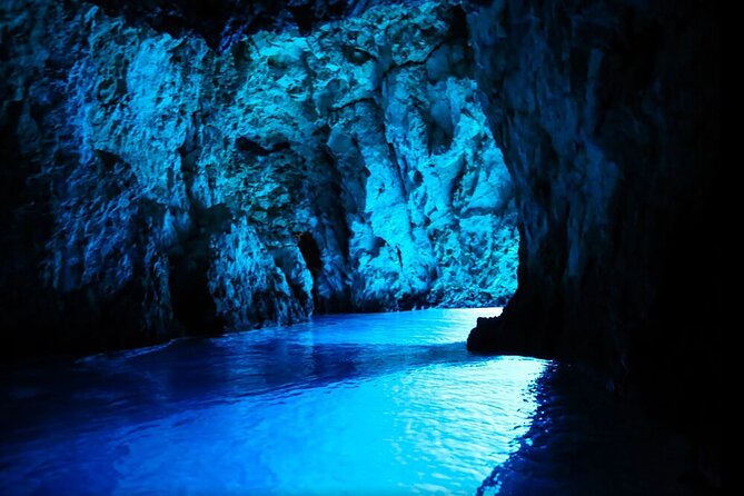 Blue Cave and Hvar island - five island tour from Split - Key points to know before you book